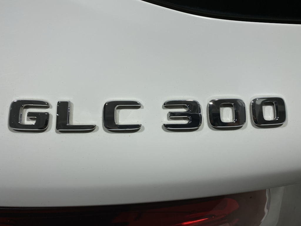 Thumbnail: 2019 Mercedes-Benz GLC - 7