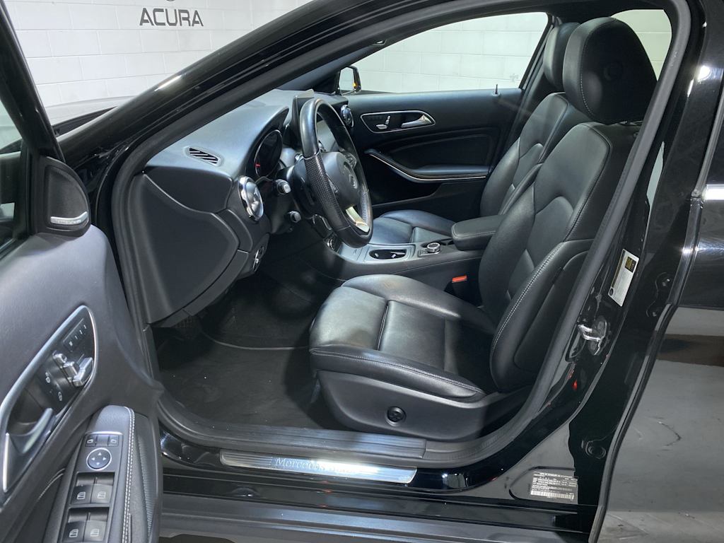 Thumbnail: 2019 Mercedes-Benz GLA - 11