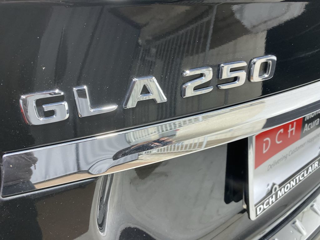 Thumbnail: 2019 Mercedes-Benz GLA - 7