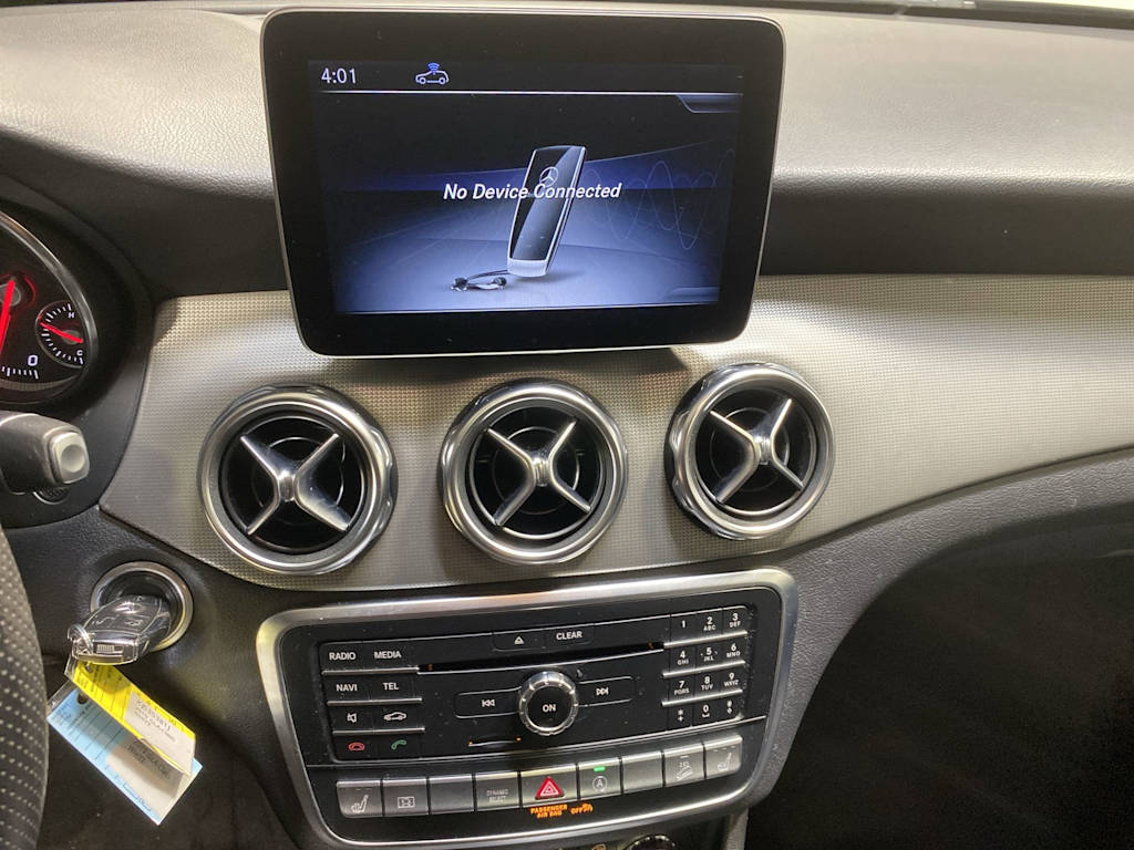 Thumbnail: 2019 Mercedes-Benz GLA - 14
