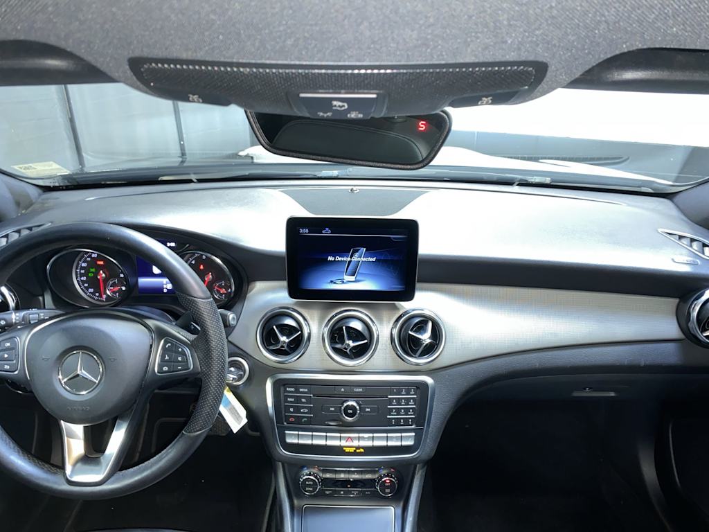 Thumbnail: 2019 Mercedes-Benz GLA - 2