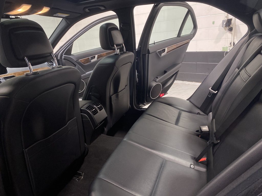 Thumbnail: 2013 Mercedes-Benz C-Class - 13