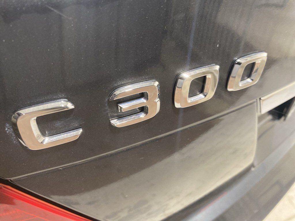 Thumbnail: 2013 Mercedes-Benz C-Class - 7