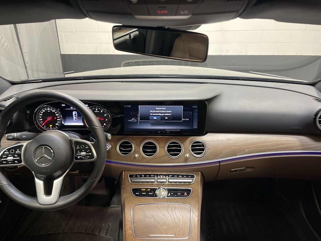 Thumbnail: 2019 Mercedes-Benz E-Class - 2