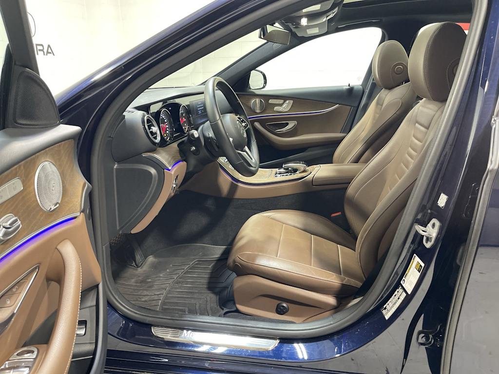 Thumbnail: 2019 Mercedes-Benz E-Class - 10