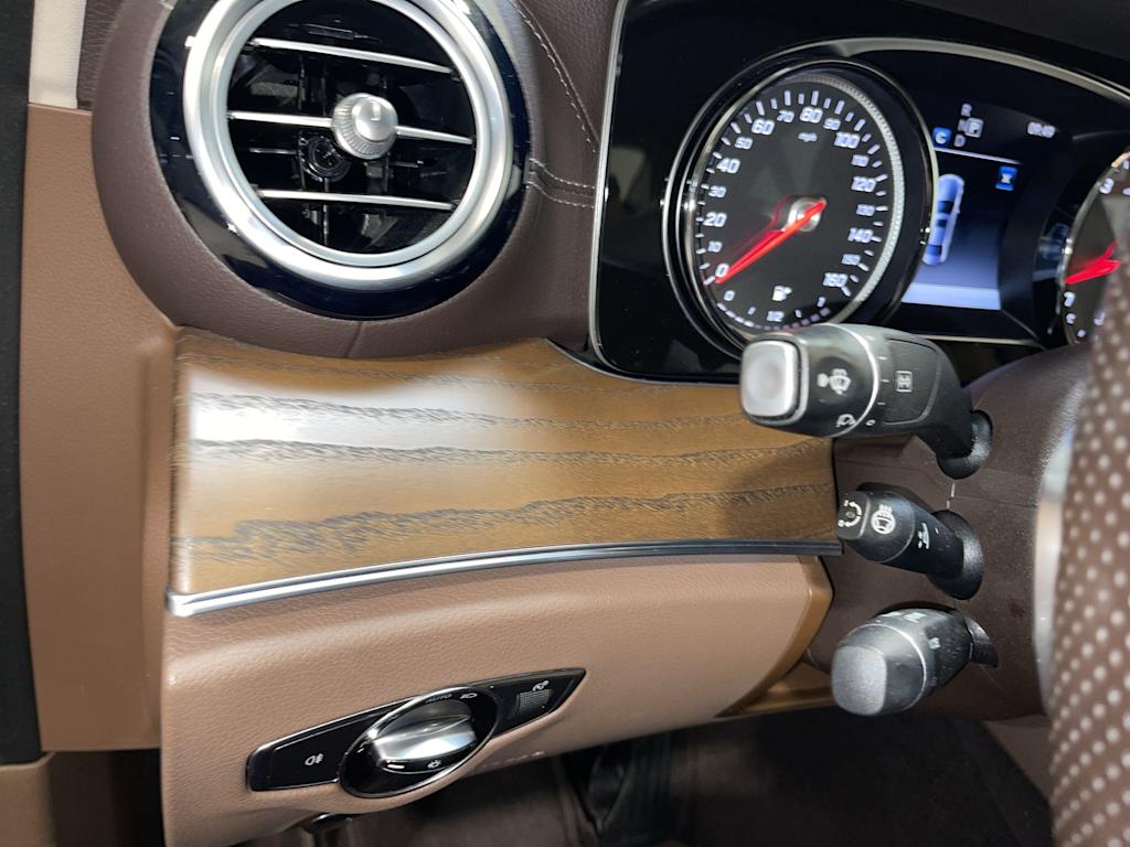 Thumbnail: 2018 Mercedes-Benz E-Class - 24