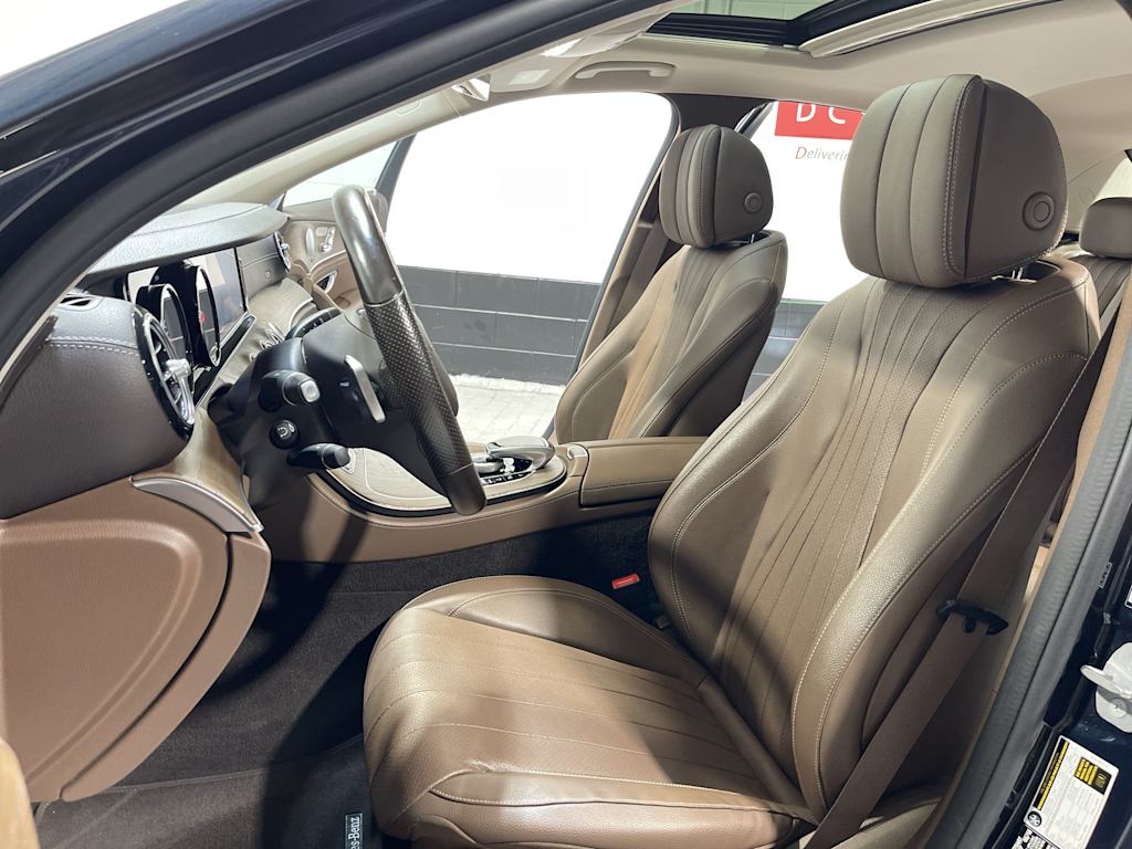 Thumbnail: 2018 Mercedes-Benz E-Class - 11