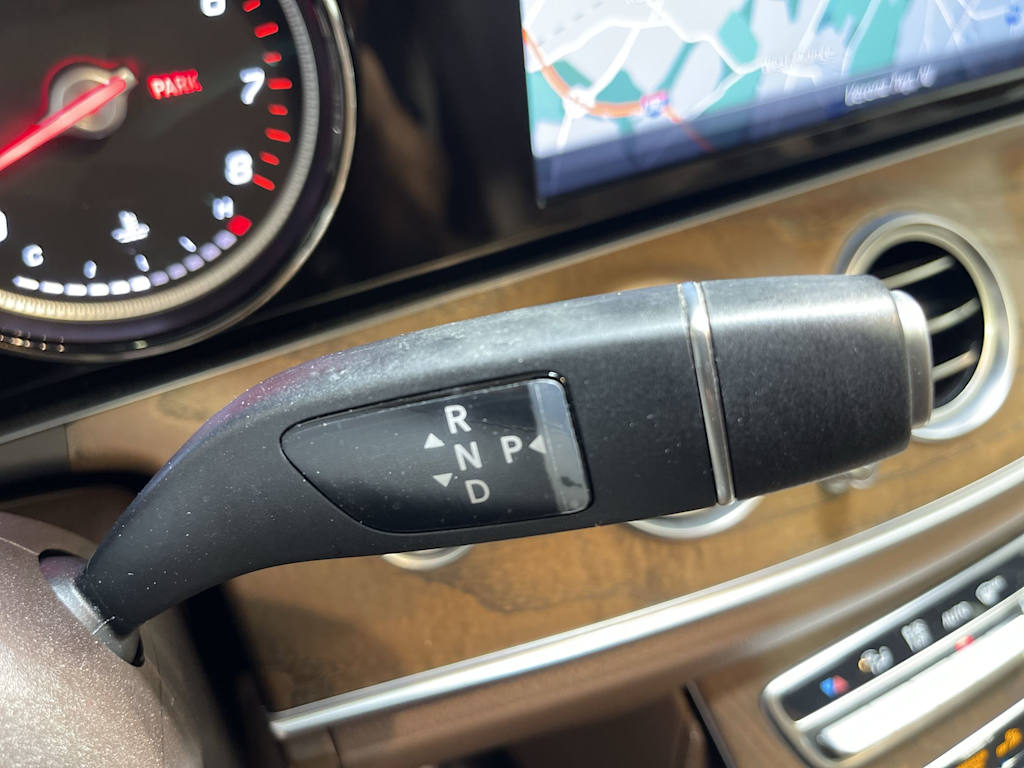Thumbnail: 2018 Mercedes-Benz E-Class - 21