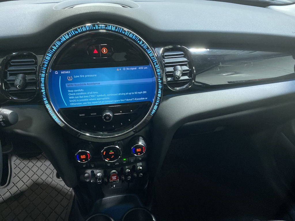 Thumbnail: 2023 MINI Cooper - 14