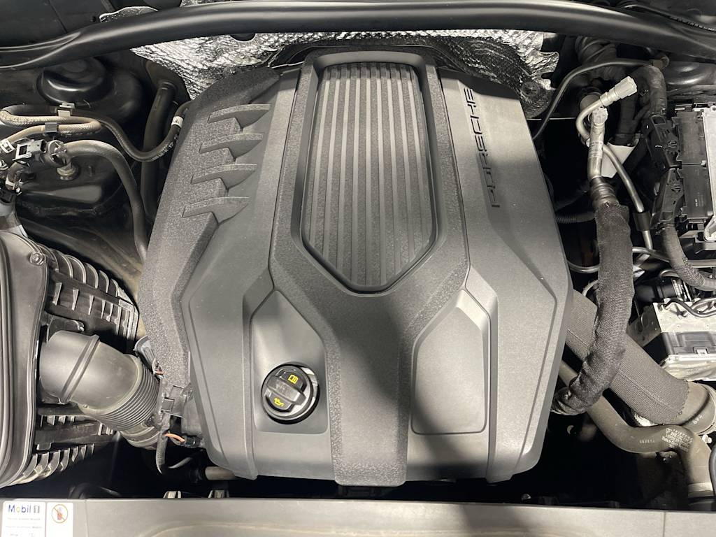 Thumbnail: 2022 Porsche Macan - 9