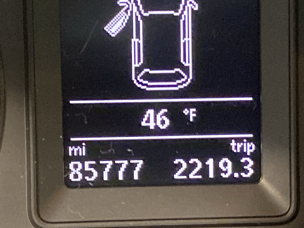 Thumbnail: 2017 Volkswagen Tiguan - 16