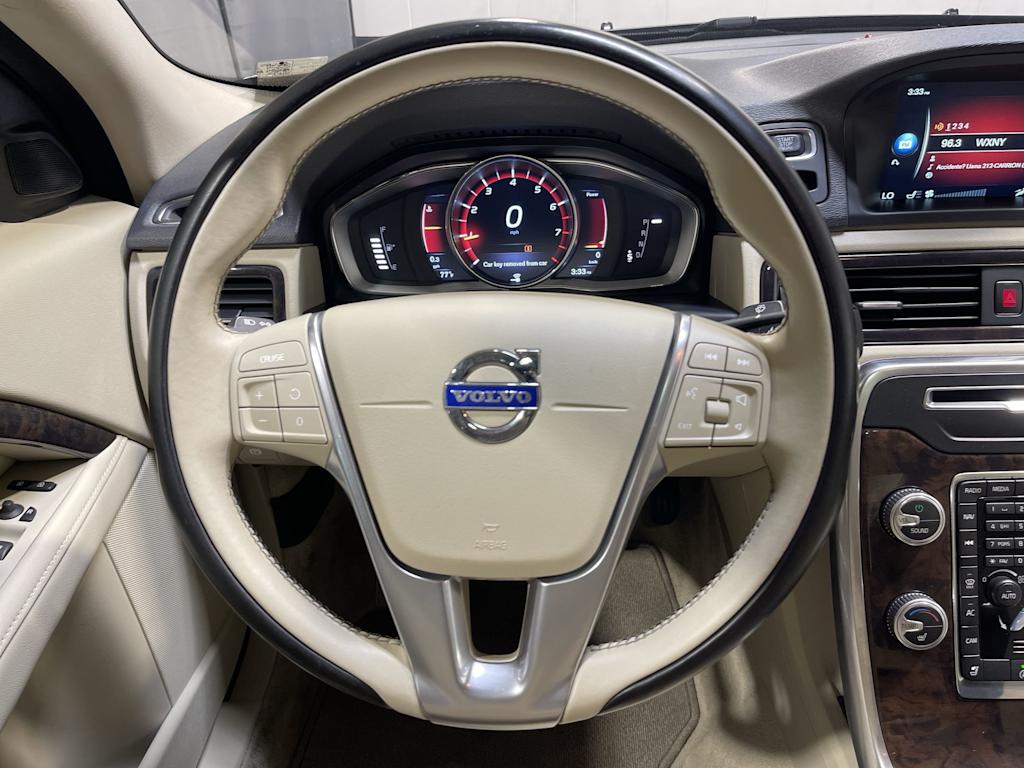 Thumbnail: 2016 Volvo S80 - 9