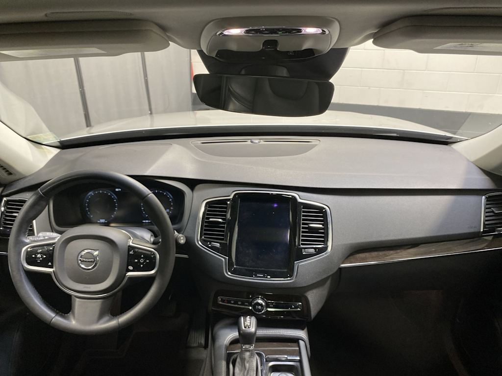 Thumbnail: 2017 Volvo XC90 - 2