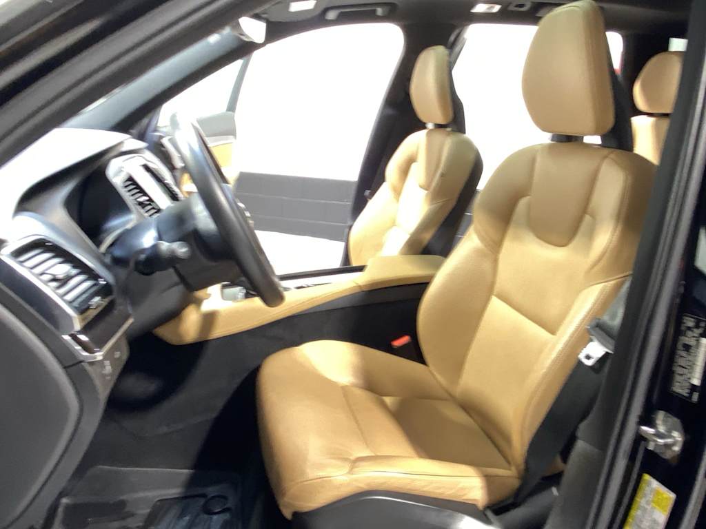 Thumbnail: 2017 Volvo XC90 - 11