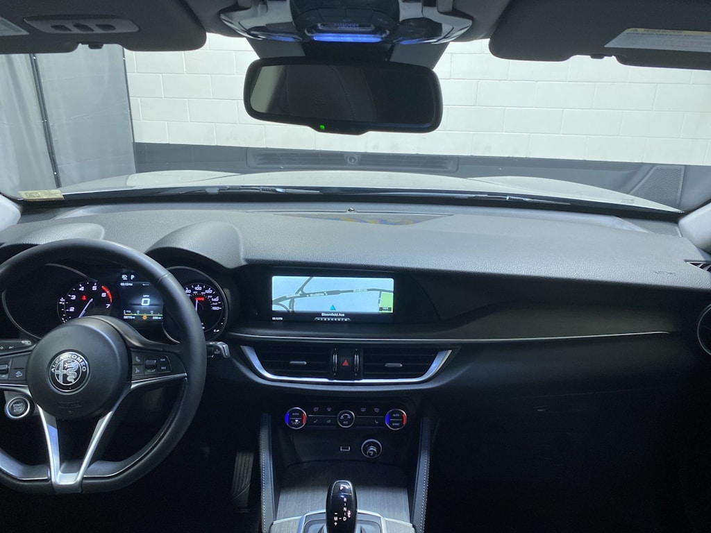 Thumbnail: 2019 Alfa Romeo Stelvio - 2