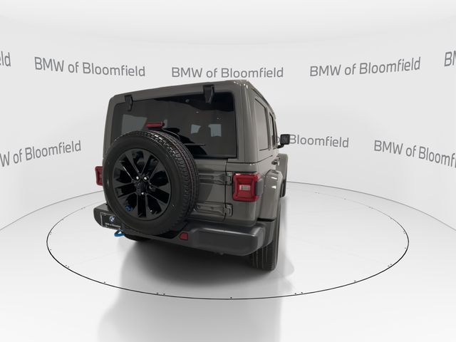 Thumbnail: 2022 Jeep Wrangler - 18