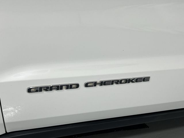 Thumbnail: 2019 Jeep Grand Cherokee - 7