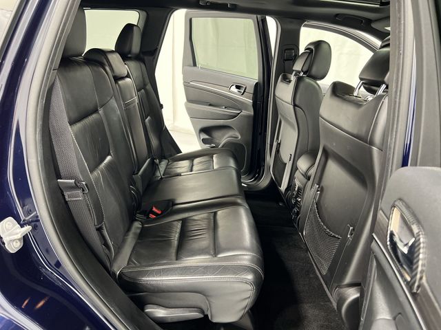 Thumbnail: 2015 Jeep Grand Cherokee - 29