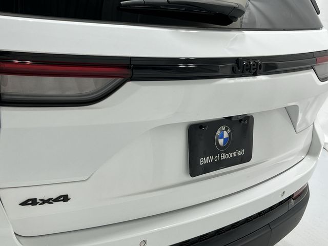Thumbnail: 2023 Jeep Grand Cherokee - 25