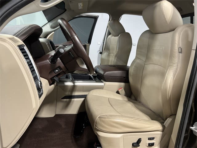 2014 RAM 1500 Laramie 12