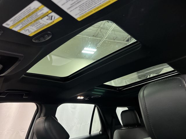 Thumbnail: 2018 Ford Explorer - 28