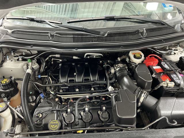 Thumbnail: 2018 Ford Explorer - 8