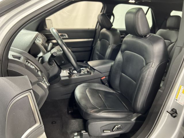 Thumbnail: 2018 Ford Explorer - 11