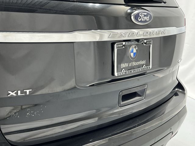 Thumbnail: 2013 Ford Explorer - 27