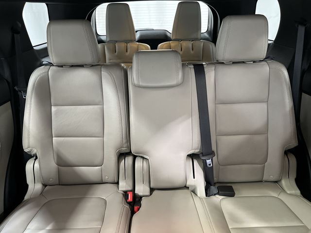 Thumbnail: 2013 Ford Explorer - 12