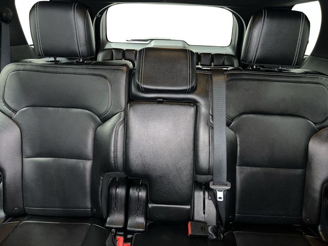 Thumbnail: 2016 Ford Explorer - 13
