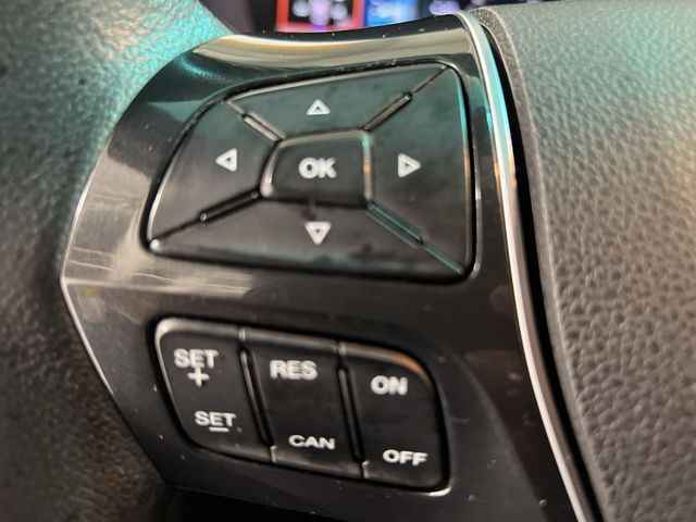 Thumbnail: 2016 Ford Explorer - 31