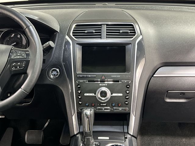 Thumbnail: 2018 Ford Explorer - 14