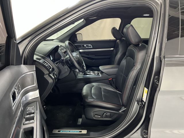 Thumbnail: 2018 Ford Explorer - 11