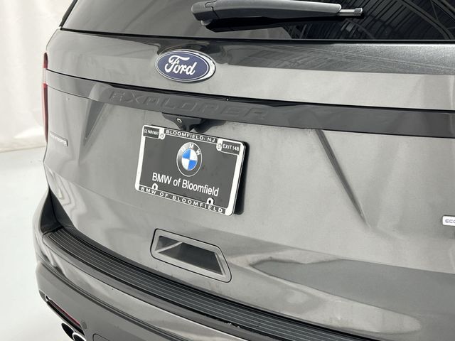 Thumbnail: 2018 Ford Explorer - 7