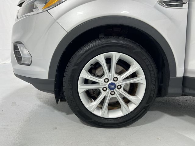 Thumbnail: 2018 Ford Escape - 7