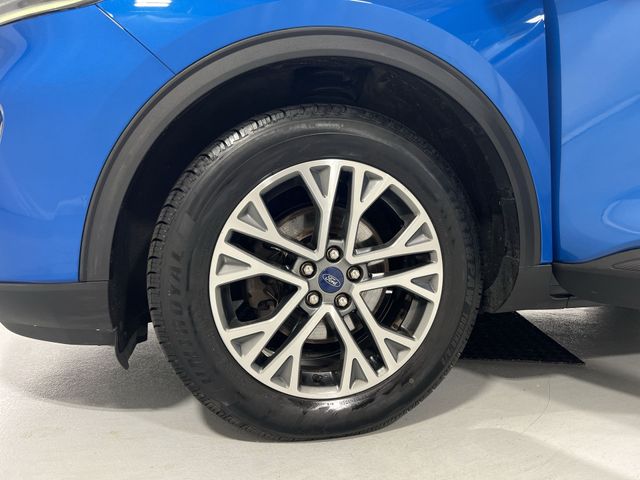 Thumbnail: 2020 Ford Escape - 7