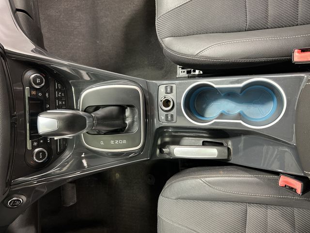 Thumbnail: 2013 Ford Escape - 16