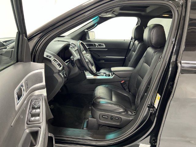 Thumbnail: 2012 Ford Explorer - 10