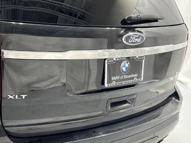 Thumbnail: 2012 Ford Explorer - 30