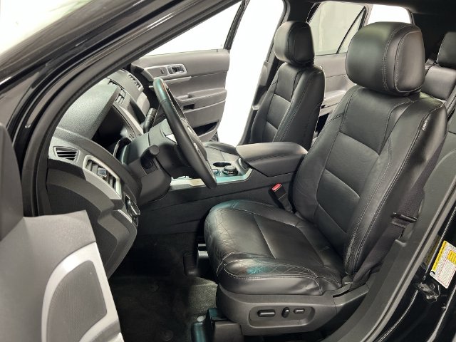 Thumbnail: 2012 Ford Explorer - 11