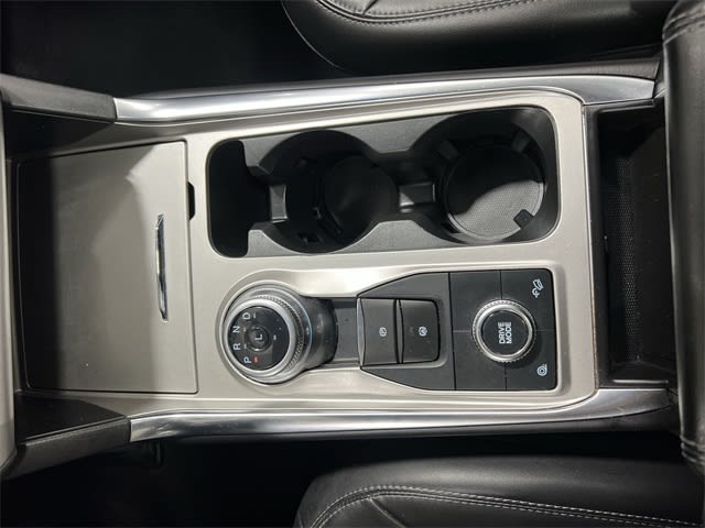 Thumbnail: 2022 Ford Explorer - 15