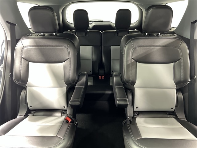 Thumbnail: 2022 Ford Explorer - 13