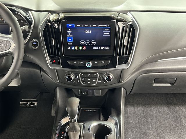Thumbnail: 2023 Chevrolet Traverse - 14