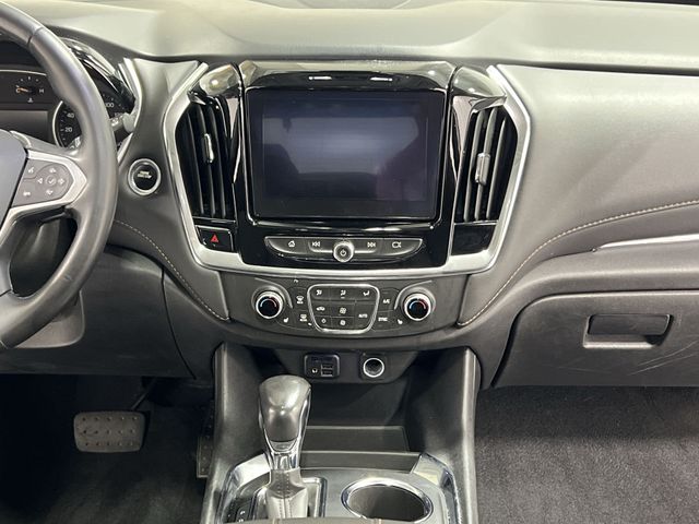 Thumbnail: 2021 Chevrolet Traverse - 13