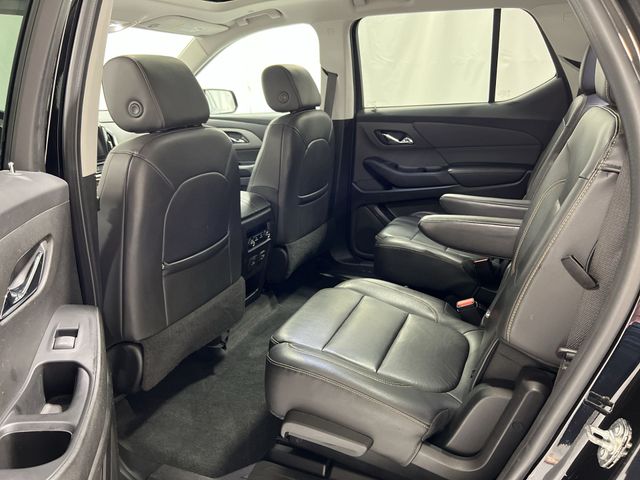 Thumbnail: 2021 Chevrolet Traverse - 28