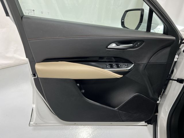Thumbnail: 2024 Cadillac XT4 - 31