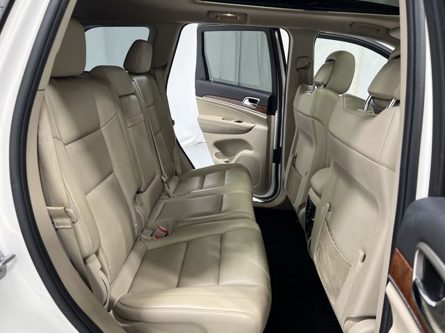 Thumbnail: 2011 Jeep Grand Cherokee - 31