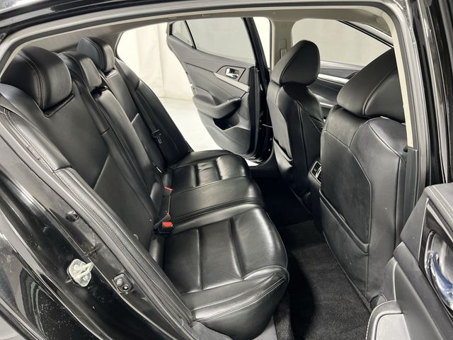 Thumbnail: 2019 Nissan Maxima - 25