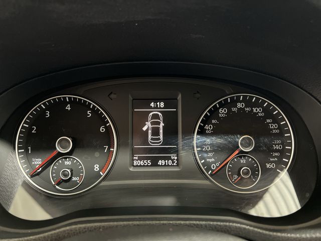 Thumbnail: 2013 Volkswagen Passat - 15