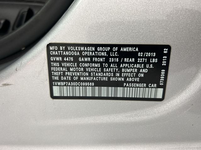 Thumbnail: 2013 Volkswagen Passat - 18